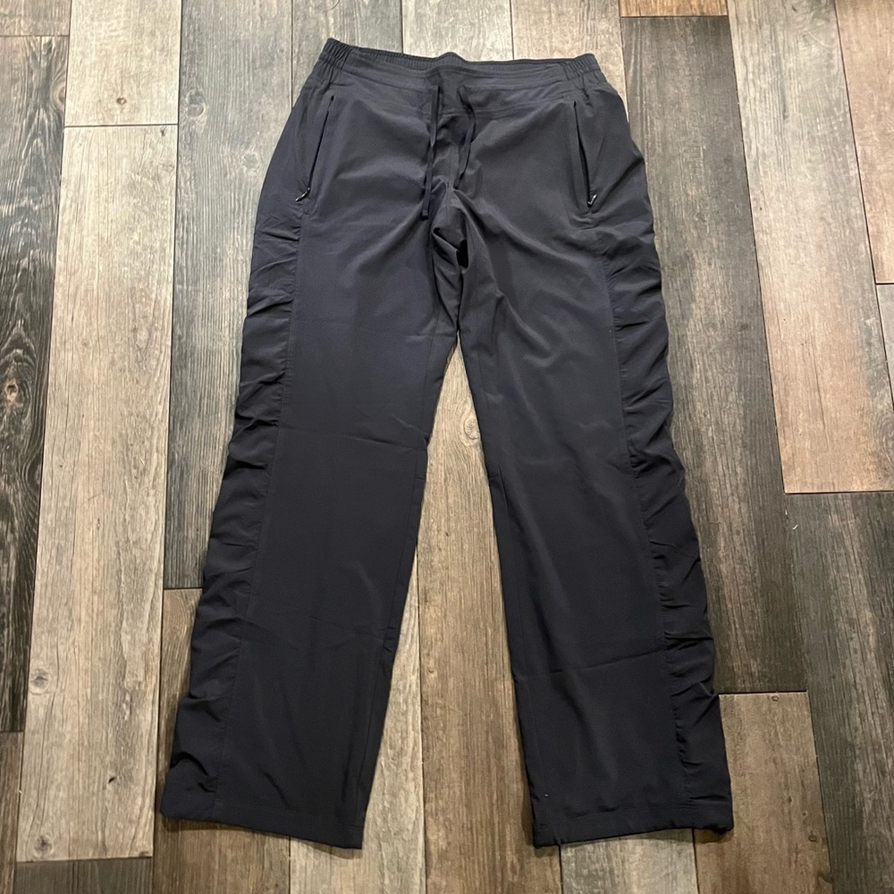 Athleta Grey Lined La Viva Pants (8) *EUC*